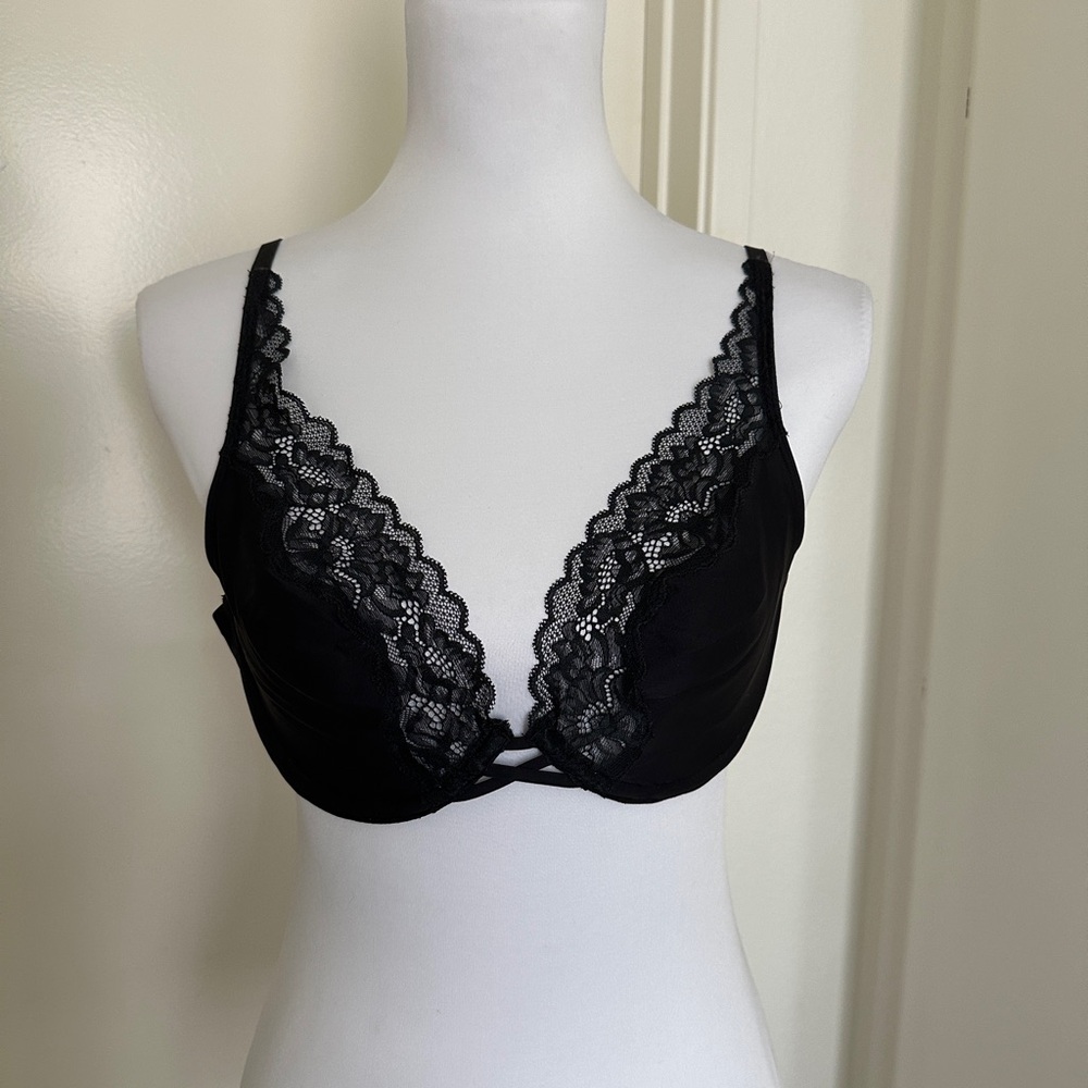 Soma | Unlined Lace Trim Plunge Bra | Black | 36B